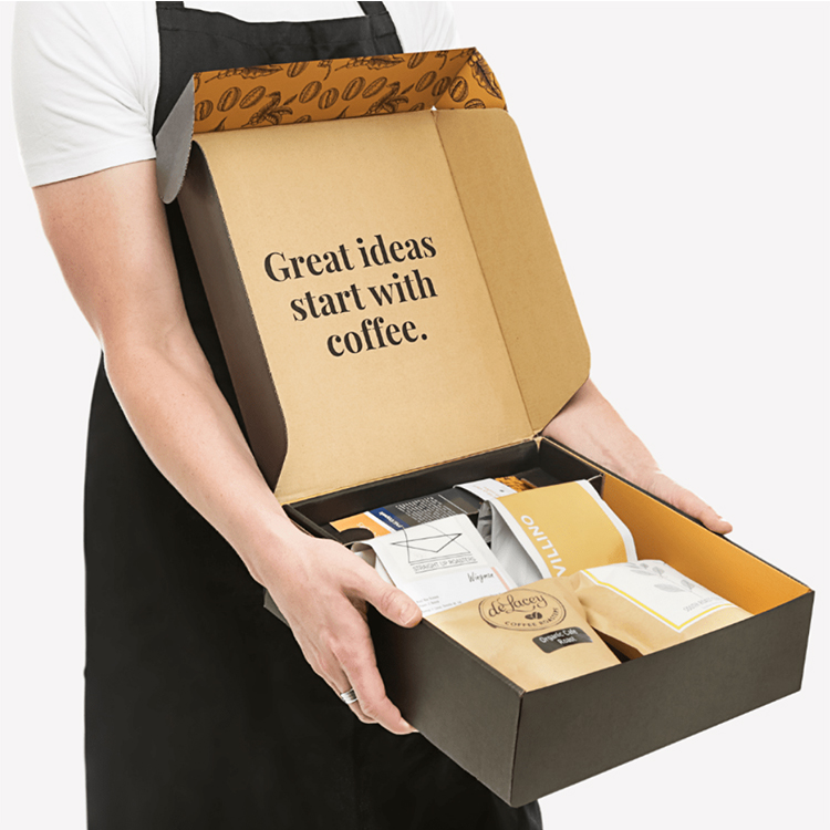 Prispôsobená ekologická čierna hnedá vlnitá remeselná darčeková sada poštová zásielka baliaci papier baliaci papier na kávu baliaci box kartón